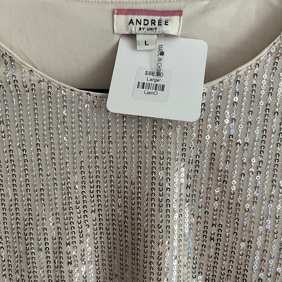 Sequin Long Sleeve (white / cream ) - Picture 3 of 7